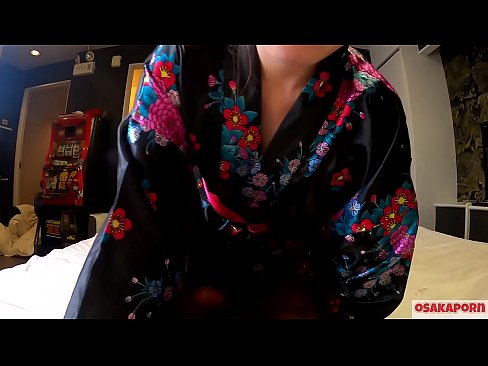 ❤️ فتاة شابة تنكرية تحب ممارسة الجنس مع هزة الجماع مع بخ في فارس وسام. فتاة آسيوية مع كس مشعر وأثداء جميلة بالزي الياباني التقليدي في فيديو للهواة يظهر الاستمناء مع اللعب اللعينة. ساكورا 3 أوساكابورن. فينا